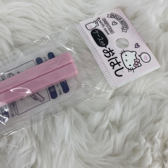 BRAND NEW NWT Hello Kitty Sanrio Japan Lunch Chopsticks with Half Case PINK - Picture 3 of 5